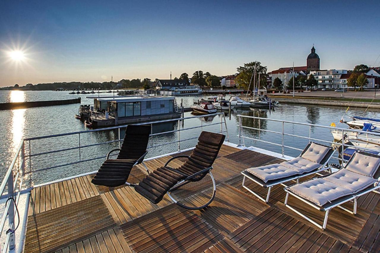 Hausboot Floating Houses Blue Active In Ribnitz-Damgarten Exteriör bild